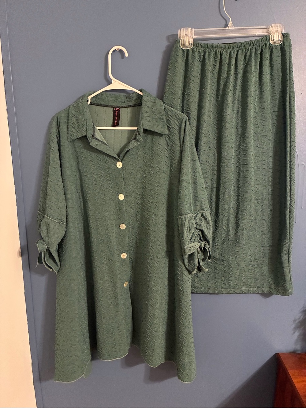 Sew Modest-Custom made outfit 💚